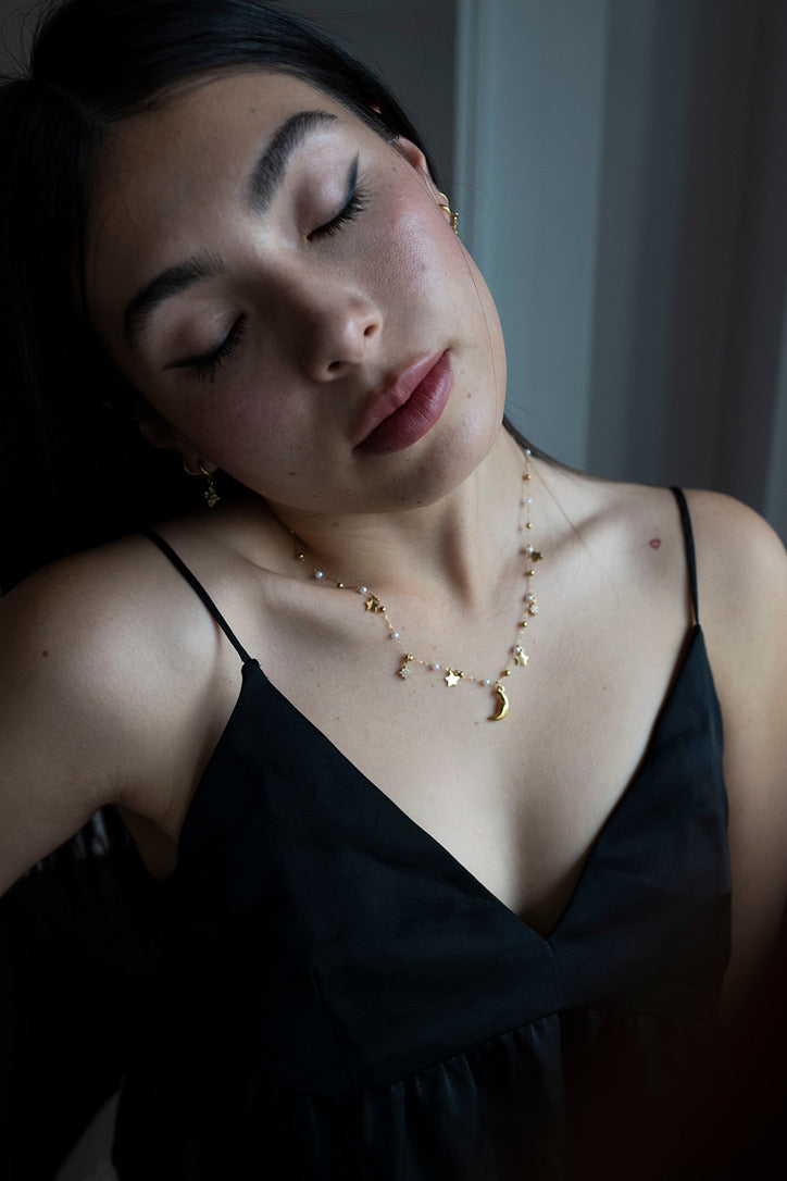 Moonbeam Necklace - Gold