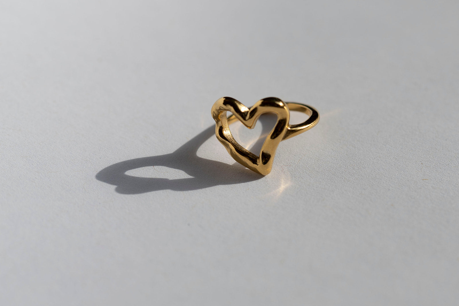 Amore Ring- Gold