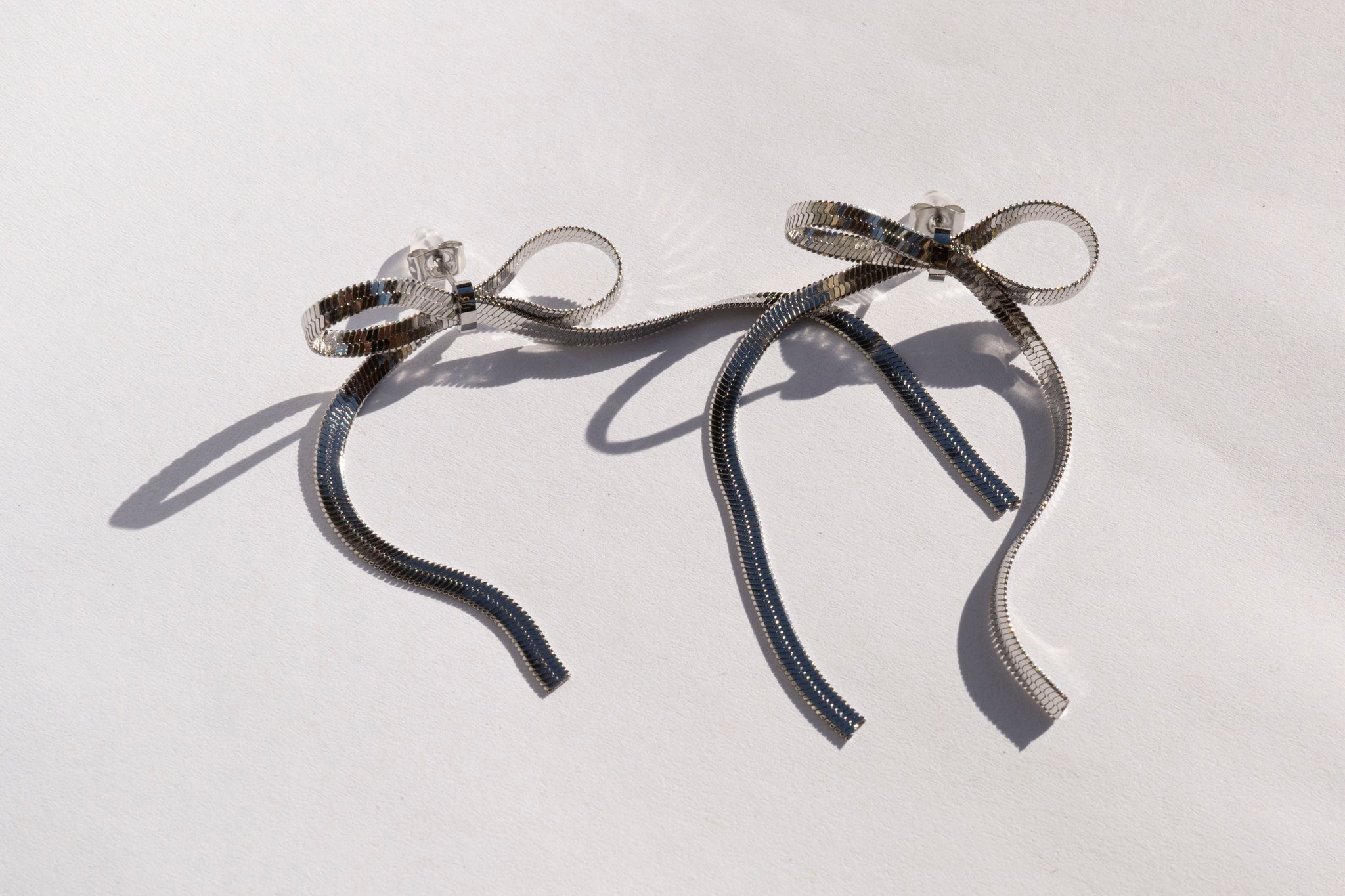 Bow Tie Affair- Silver – ShopZoeL